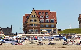 Beach Hotel - Auberge des Rois
